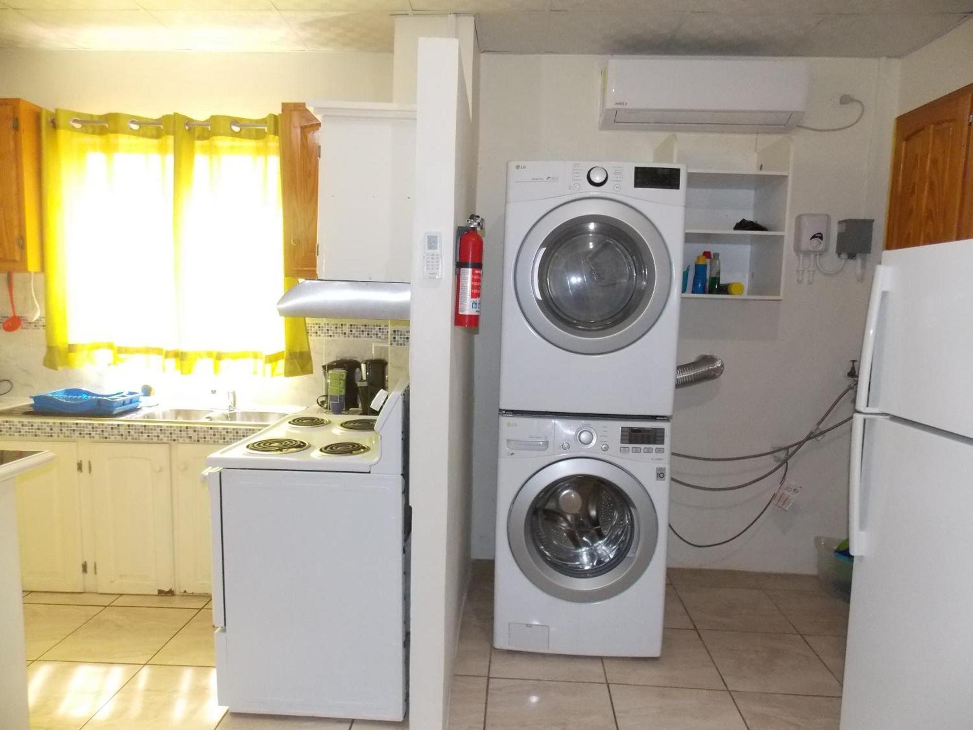 Stewart Apt- Trincity, Airport, Washer, Dryer, Office, Cable , Wifi Exterior photo